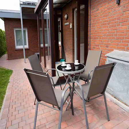 Komfortable Mit Terrasse Apartmán *