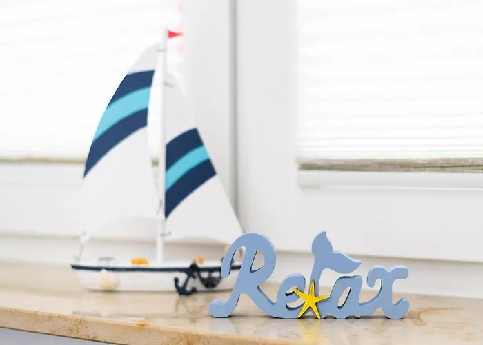 Komfortable Mit Terrasse * 贝塞尔